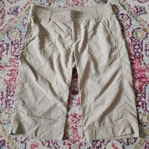 The Northface khaki capri